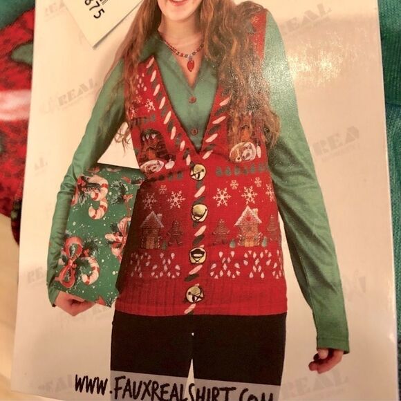 FAUX REAL SHIRT CHRISTMAS T-SHIRT M NWT - Picture 4 of 13